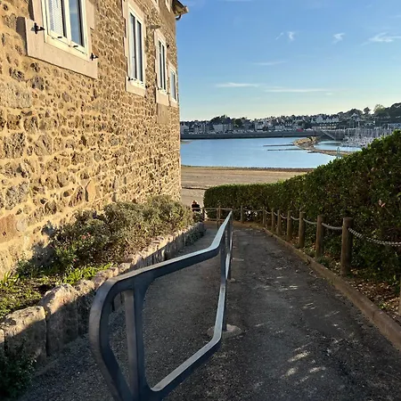 Chez Fabienne, Tout A Pied Saint-Malo Exterior foto